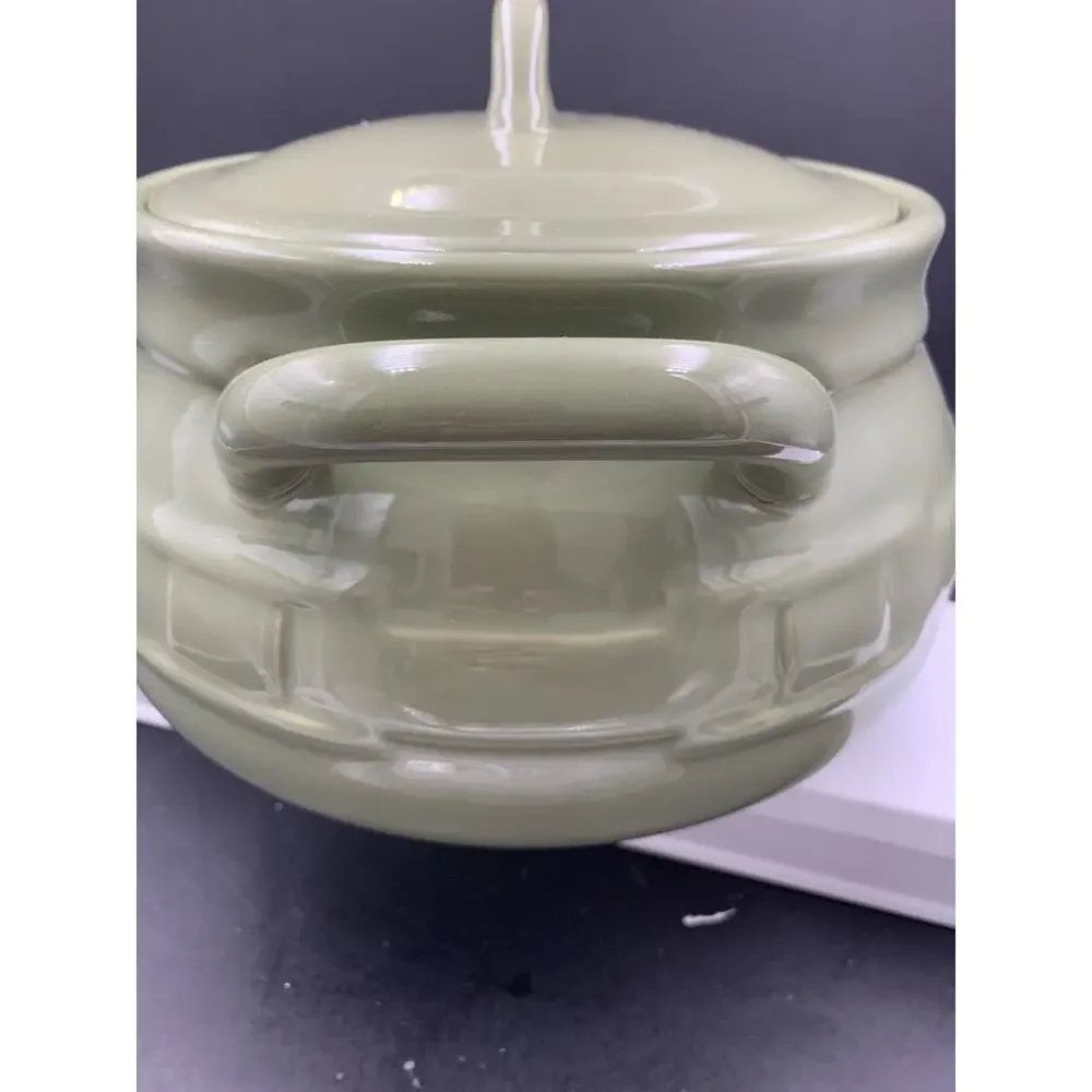 Longaberger Woven Traditions Soup Tureen in Sage - Excellent Condition!